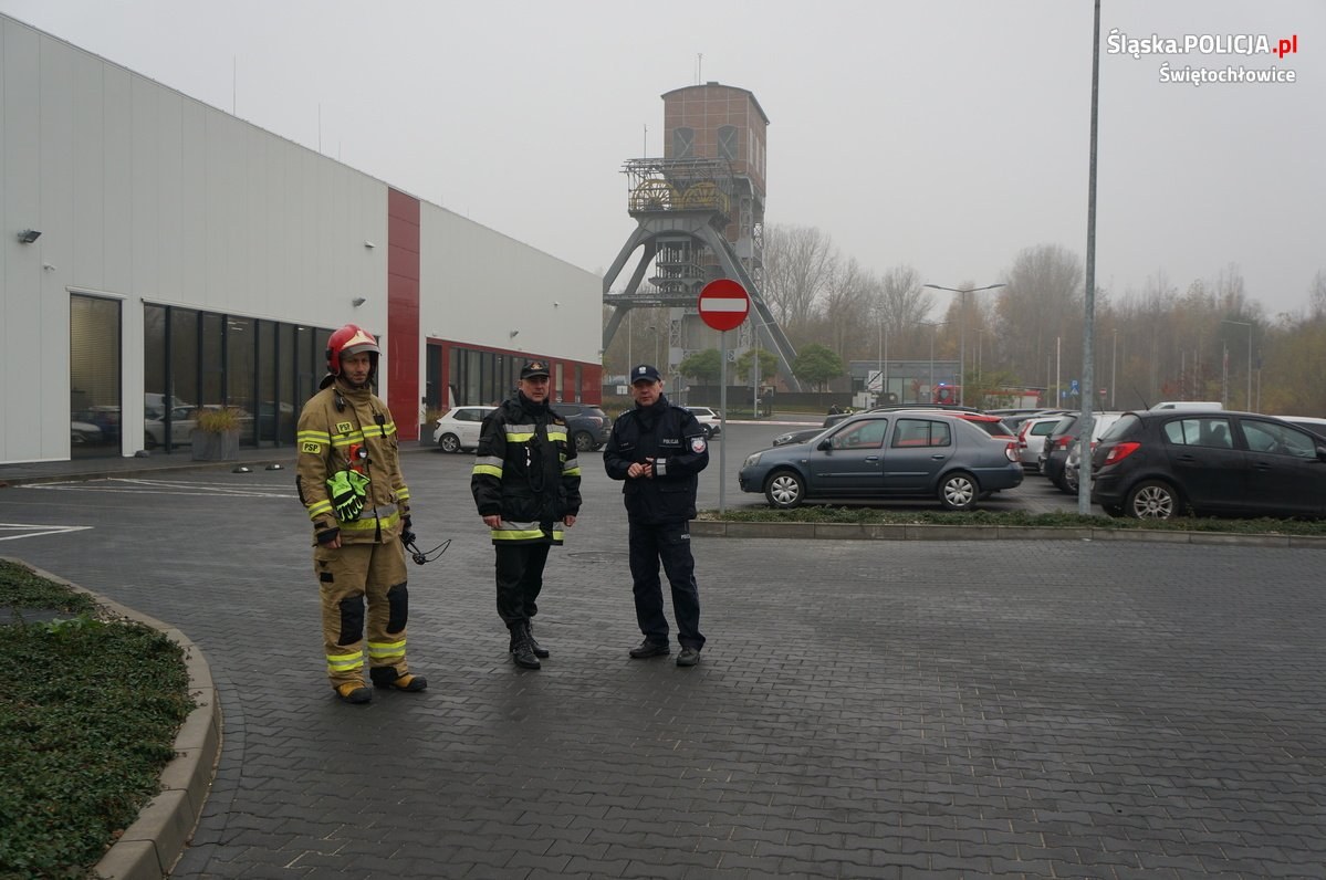 Bomba w Świętochłowicach Ćwiczenie policjantów i strażaków 5