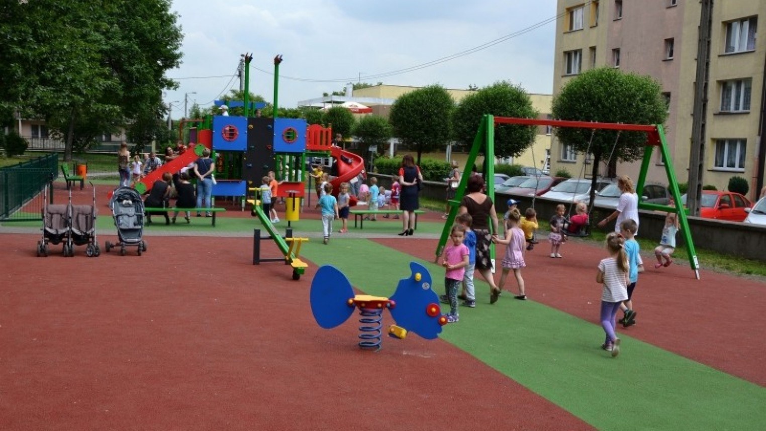 Plac zabaw przy ul. Polnej w centrum Świętochłowic