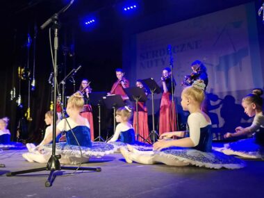 Koncert  "Serdeczne Nuty" w Świętochłowicach Koncert  "Serdeczne Nuty" w Świętochłowicach